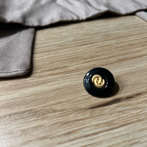 Beige & Black Buttoned Women's Jacket - Picture 8 of 8